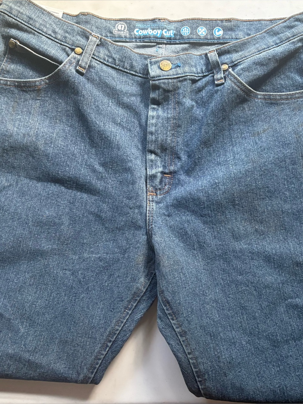Wrangler Cowboy Cut Premium Performance Regular Fit Jeans 36x30 NWT